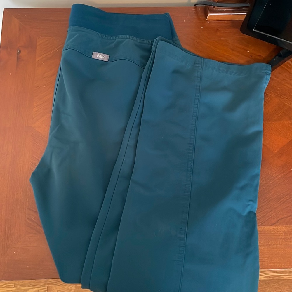 Figs scrub pants
